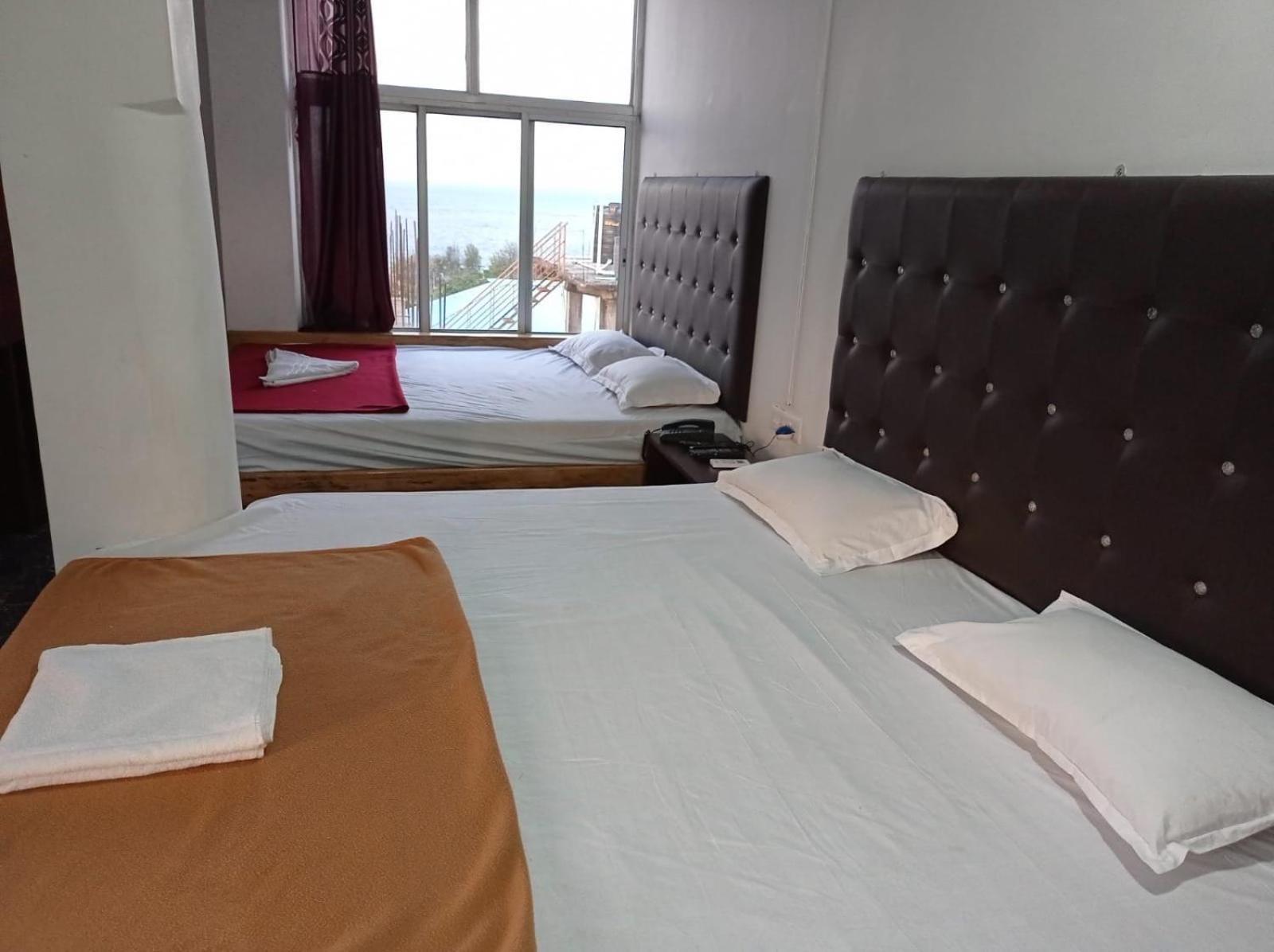Oyo 81600B Pearl Marine Hotel 布莱尔港 外观 照片