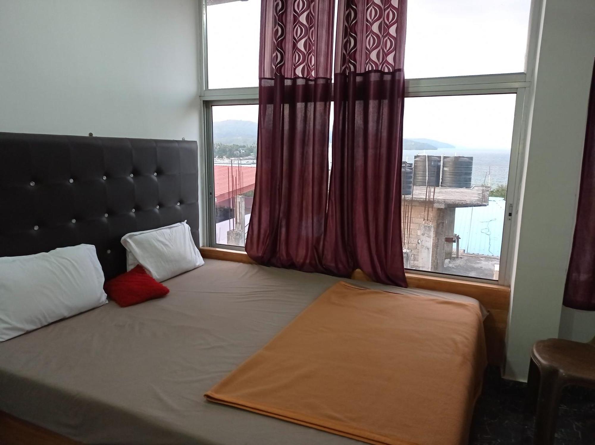 Oyo 81600B Pearl Marine Hotel 布莱尔港 外观 照片